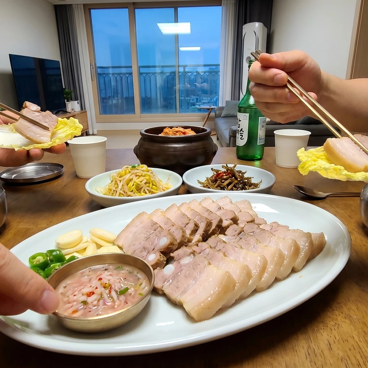 Suyuk (Boiled Sliced Pork)