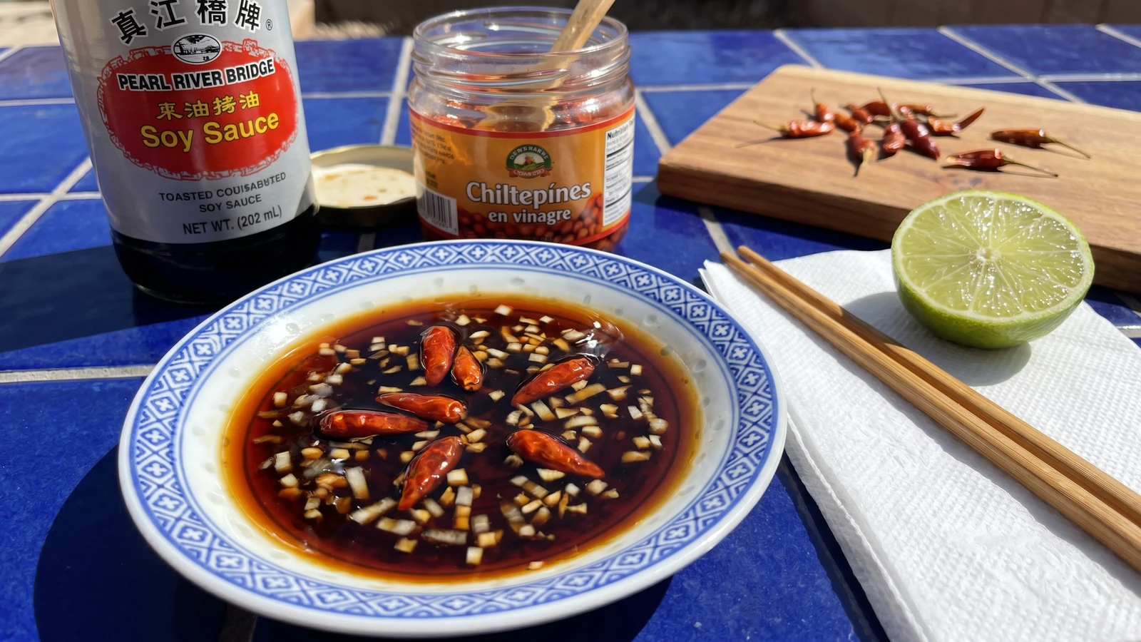 Salsa de Soya y Chiltepín de la Chinesca