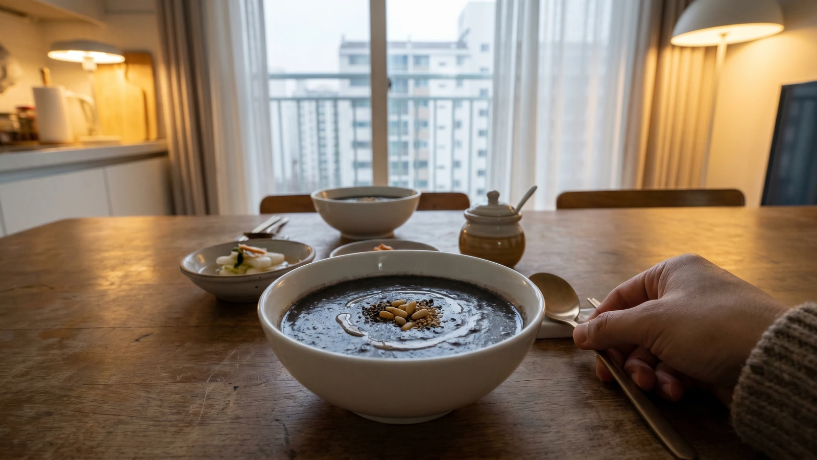 Heugimja-juk (Black Sesame Porridge)