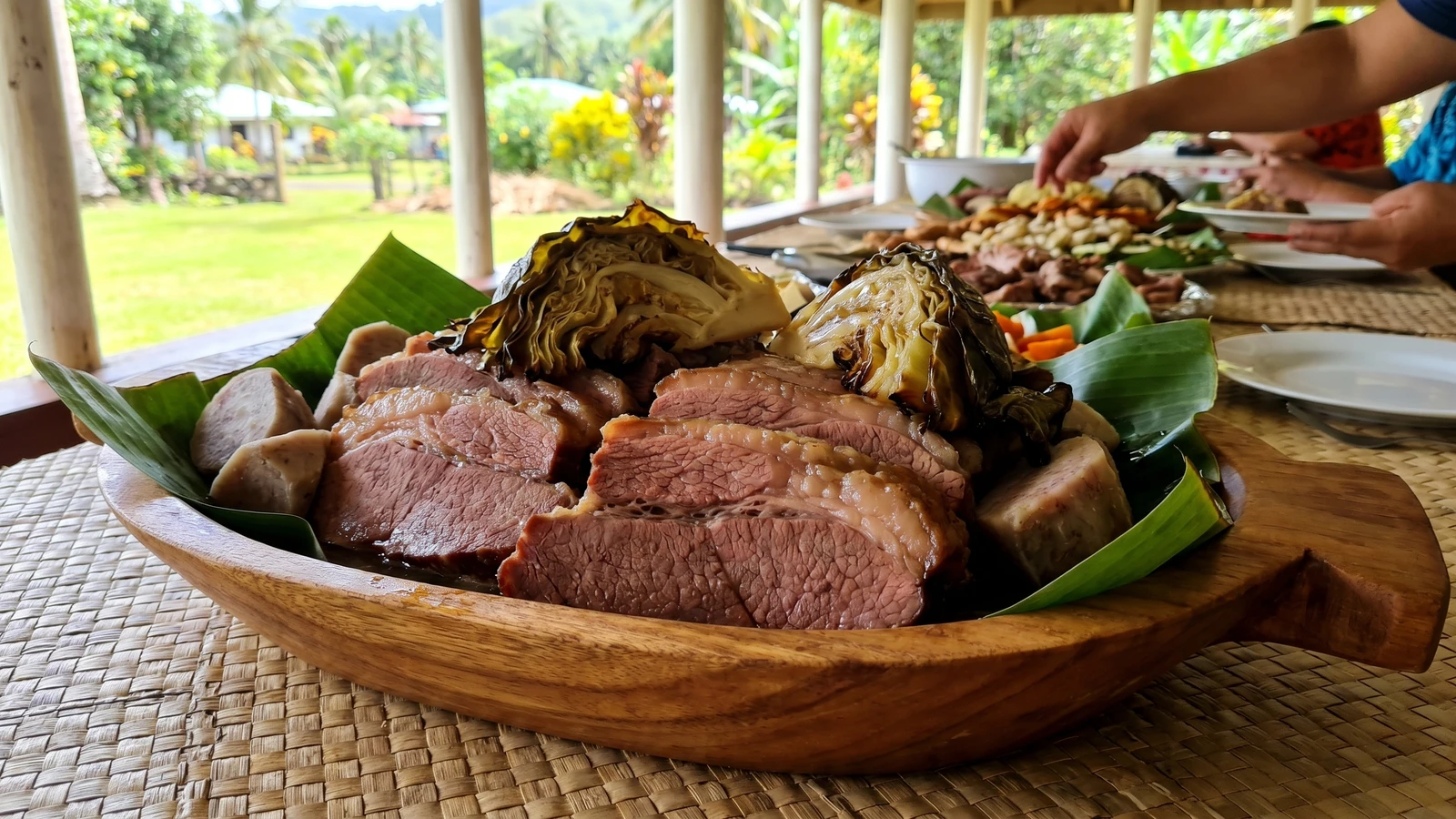 Povi Masima (Sāmoan Salted Beef with Cabbage)