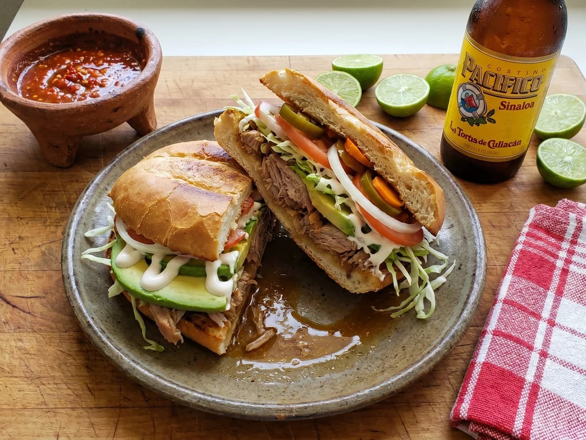 Torta de Pierna Culiacanense - Chef Lupita