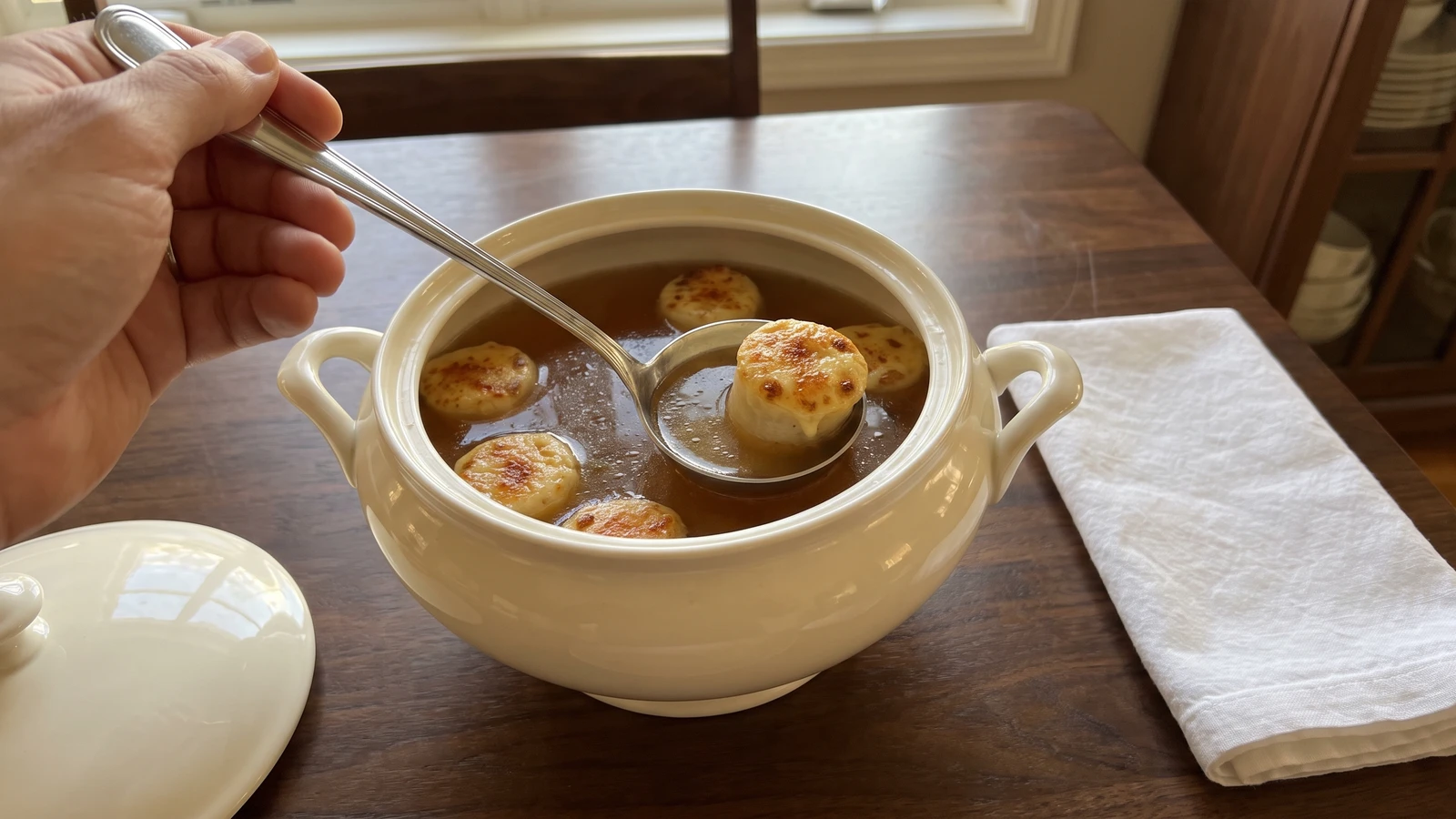 Consommé aux Diablotins