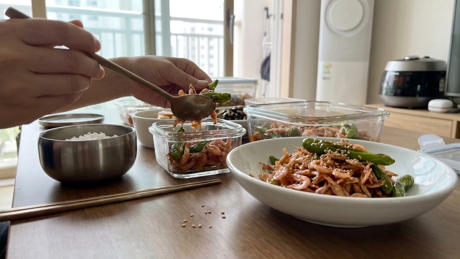 Geonsaeu-bokkeum (Stir-Fried Dried Shrimp)