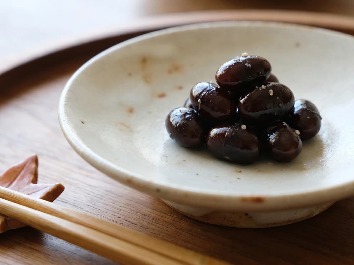 Daitokuji Nattō (大徳寺納豆, Kyoto salt-fermented soybeans) - Chef Takumi