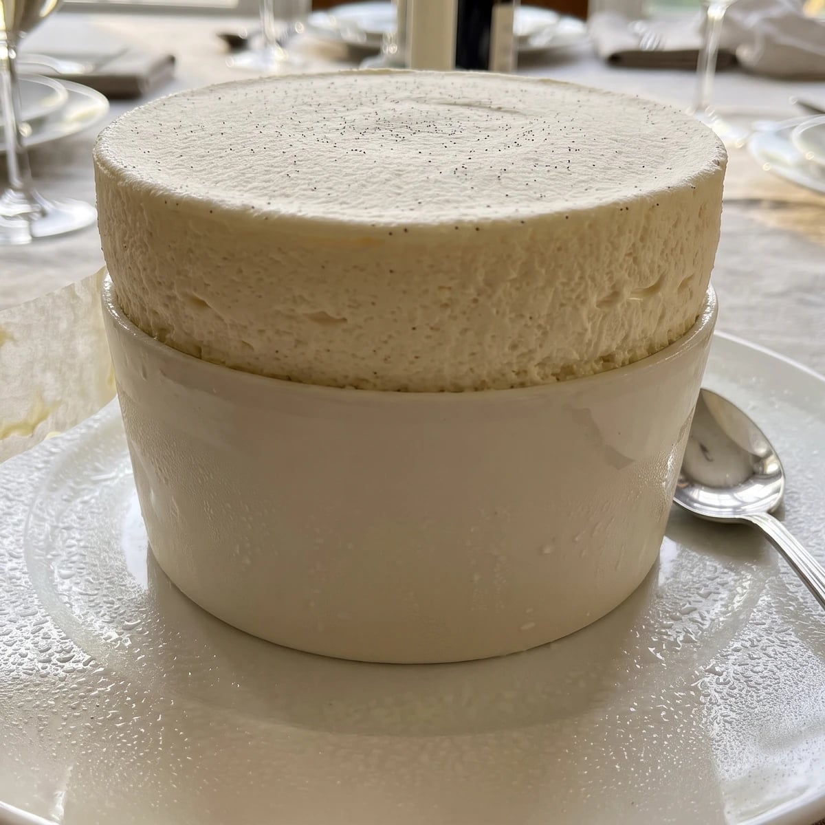 The Moulding of Large and Small Iced Soufflés